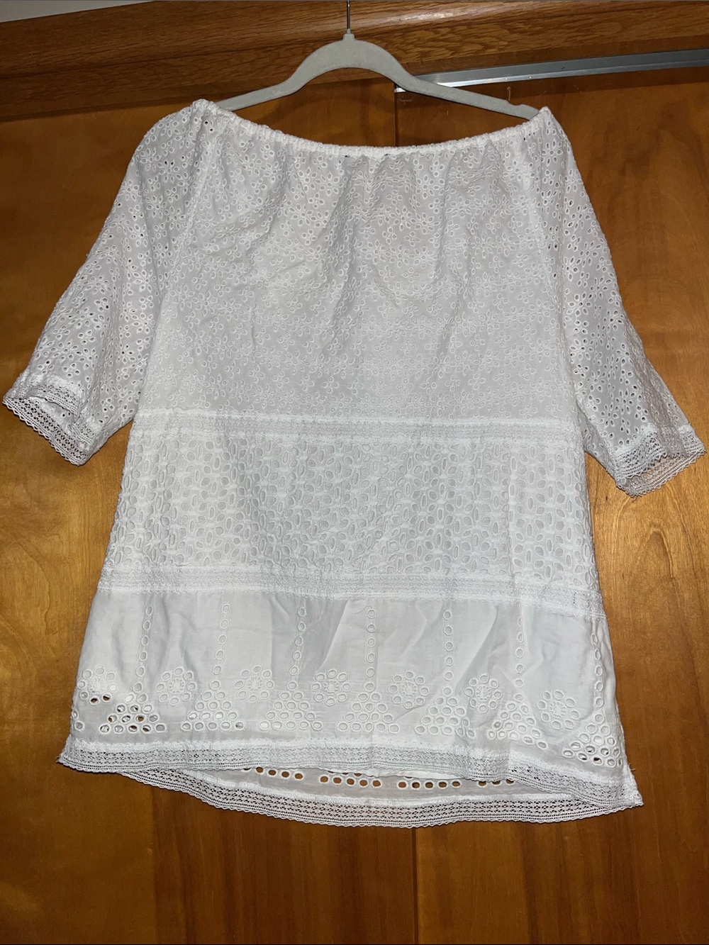 Lauren Ralph Lauren White Eyelet Peasant Top - Picture 3 of 3